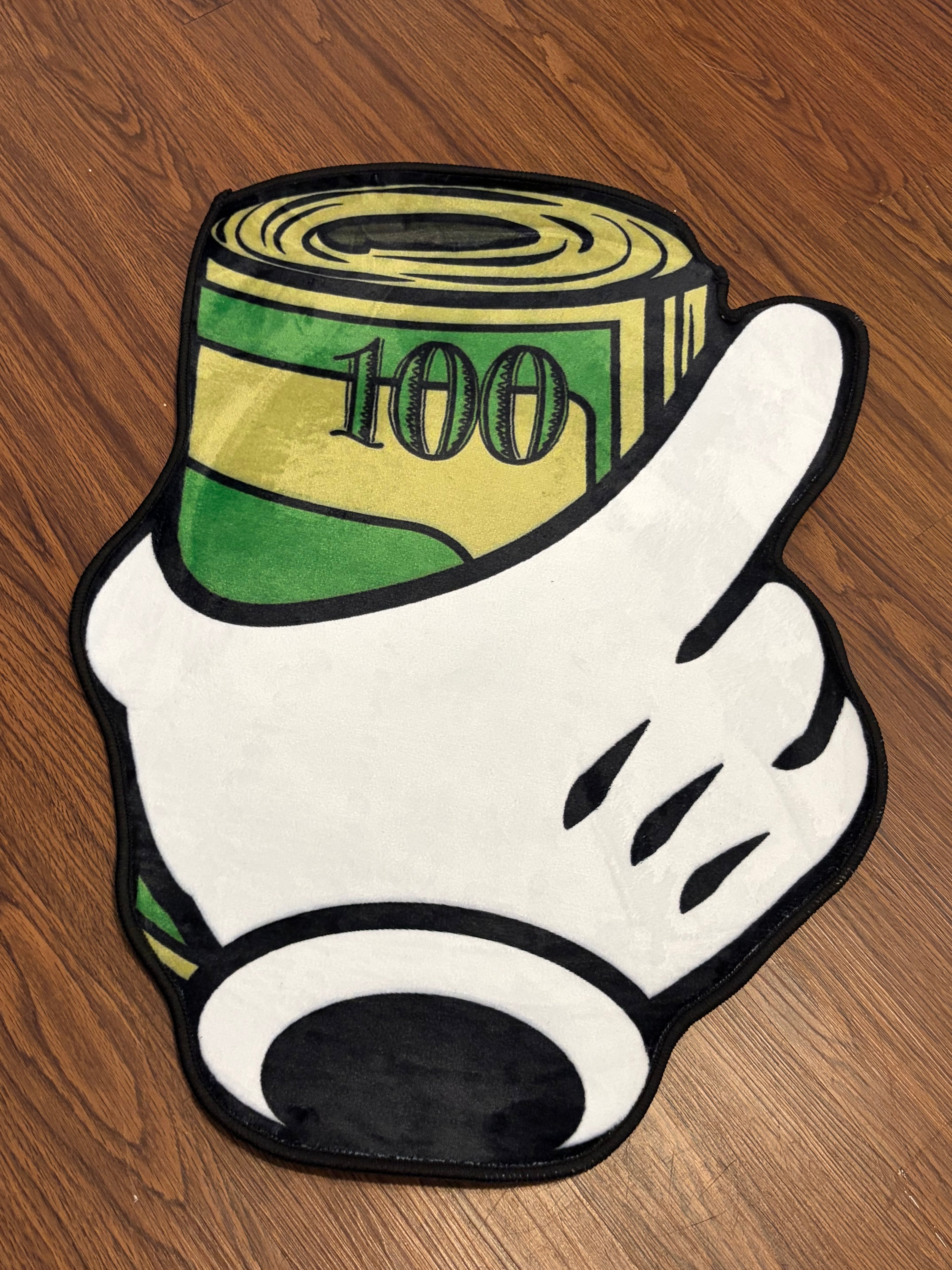 MICKEY HAND $ RUG